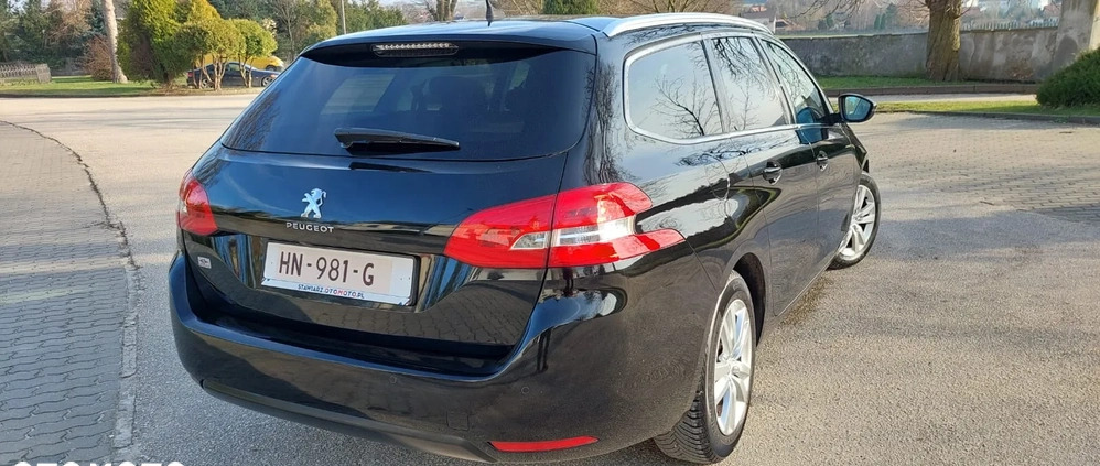 Peugeot 308 cena 29999 przebieg: 225680, rok produkcji 2015 z Lubawka małe 301